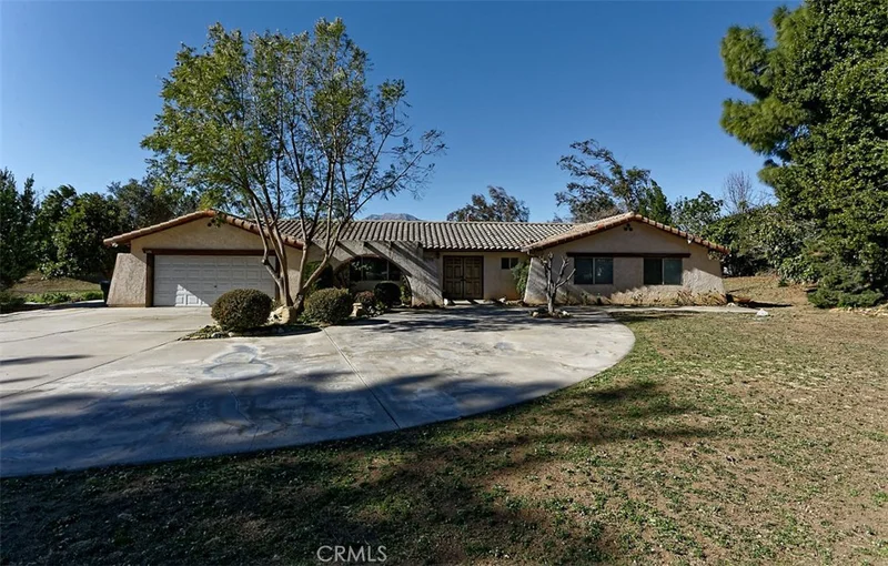 1126 Knoll Street, San Bernardino, CA 92407