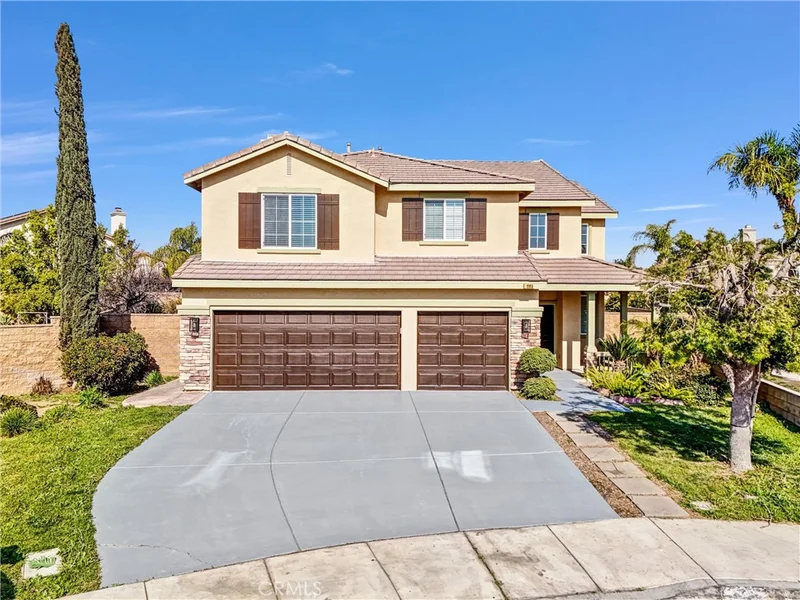 7859 Jeannie Ann Circle, Eastvale, CA 92880