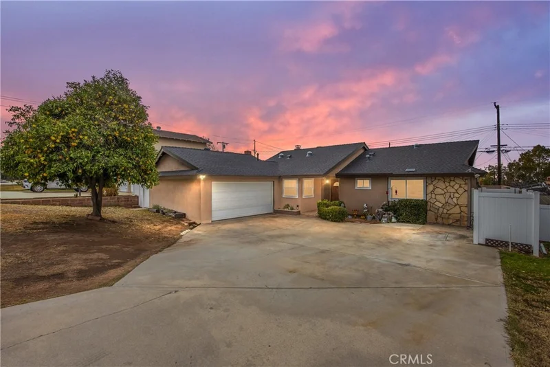45 Cardinal Lane, Redlands, CA 92374