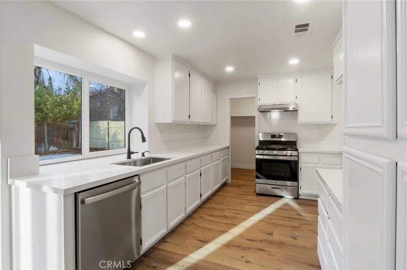 4244 Hidatsa Street, Jurupa Valley, CA 92509