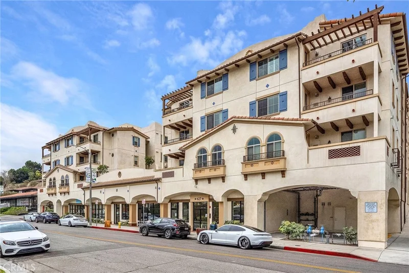 627 Deep Valley Drive 207, Rolling Hills Estates, CA 90274