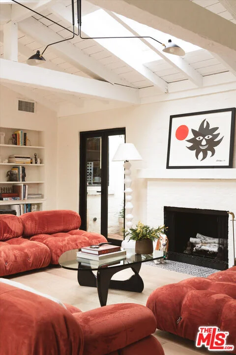 7904 Woodrow Wilson Drive, Los Angeles, CA 90046