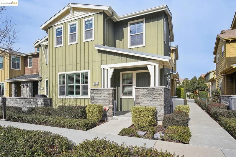 554 Sandalwood Dr, Livermore, CA 94551