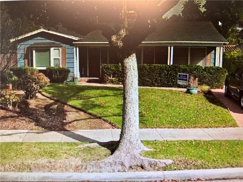 4130 Locust Avenue, Long Beach, CA 90807