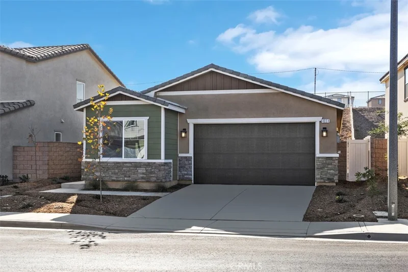 4664 Florence Drive, Lake Elsinore, CA 92530