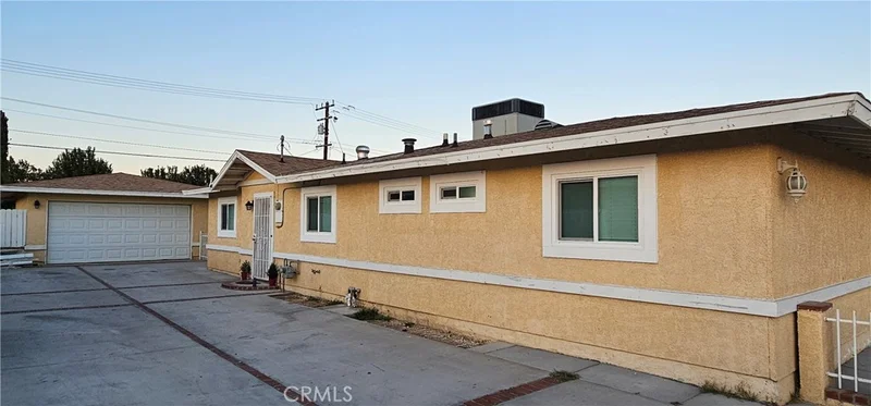 1149 E Virginia Way, Barstow, CA 92311