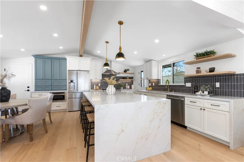 462 Swarthmore Lane, Costa Mesa, CA 92626