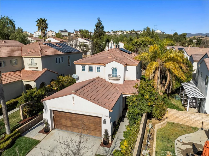 27619 Redwood Way, Castaic, CA 91384