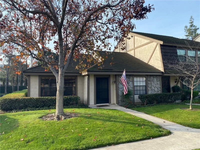 231 Brownstone Drive, La Habra, CA 90631