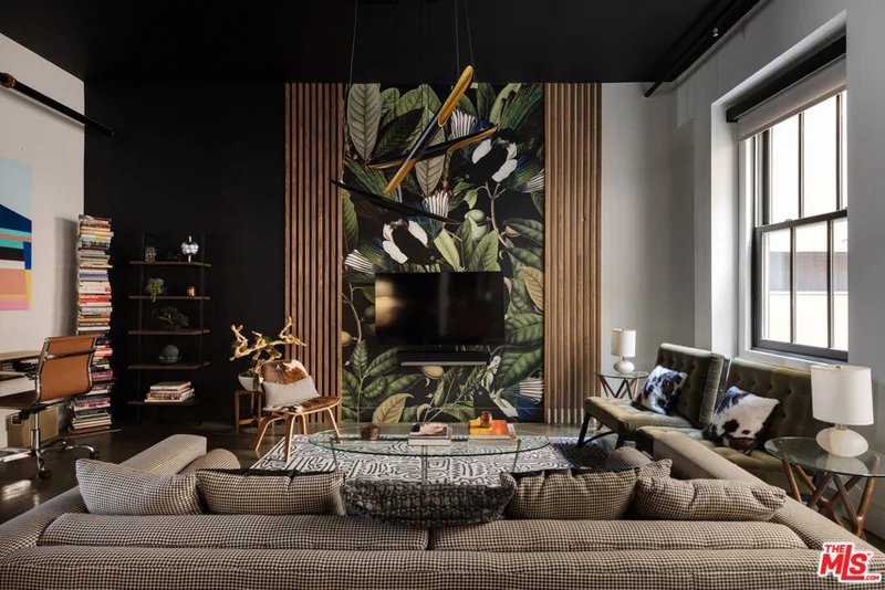 253 S Broadway 208, Los Angeles, CA 90012