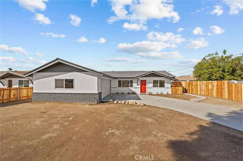 7681 Casa Blanca Street, Riverside, CA 92504