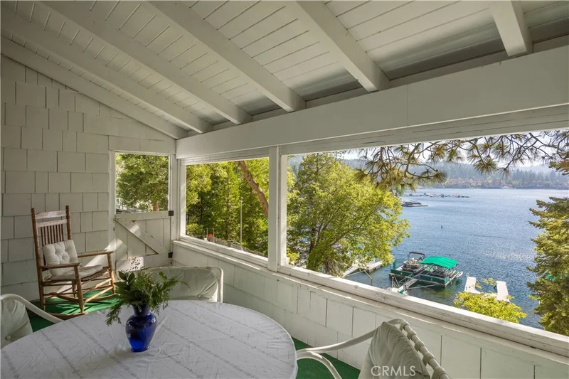 258 John Muir Road, Lake Arrowhead, CA 92352