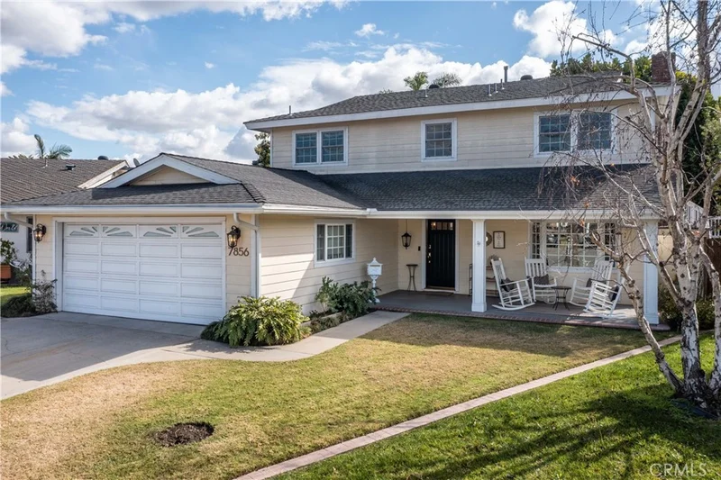 7856 E Crest Circle, Long Beach, CA 90808