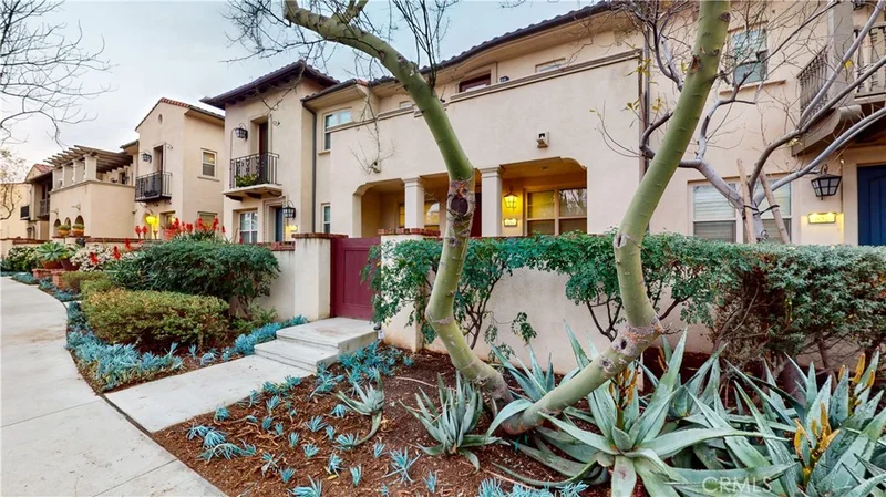 854 E Baseline Road, Claremont, CA 91711