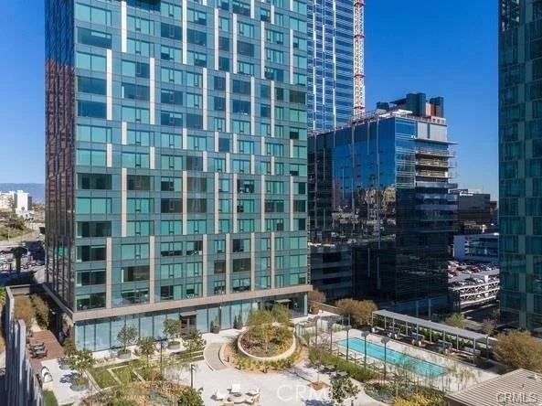 889 Francisco Street 2103, Los Angeles, CA 90017