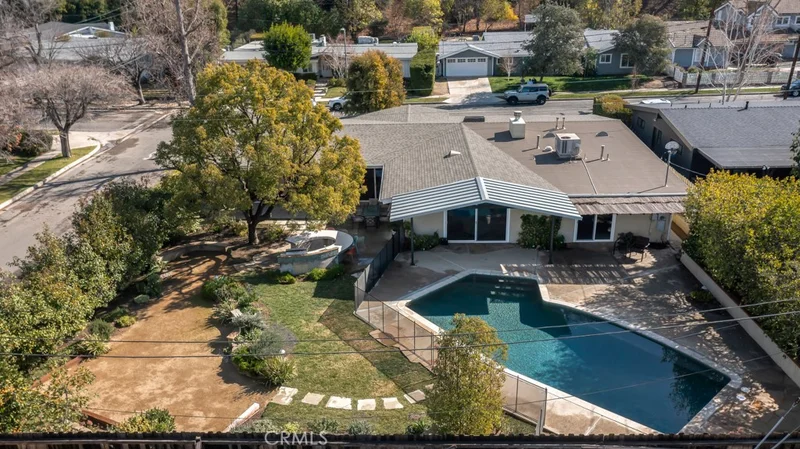 4561 Willens Avenue, Woodland Hills, CA 91364