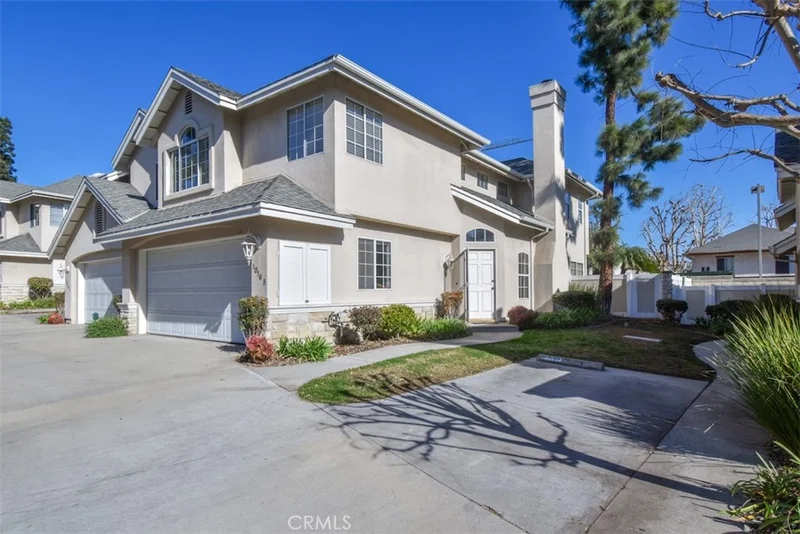 1016 Royal Oaks Drive B, Monrovia, CA 91016