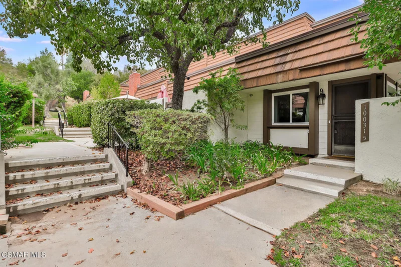10031 Larwin Avenue 5, Chatsworth, CA 91311