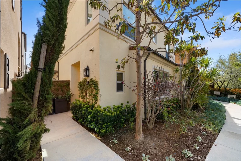104 Milky Way, Irvine, CA 92618