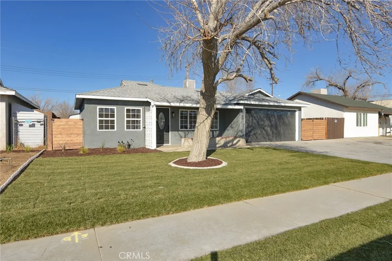 269 E E Avenue P4, Palmdale, CA 93550