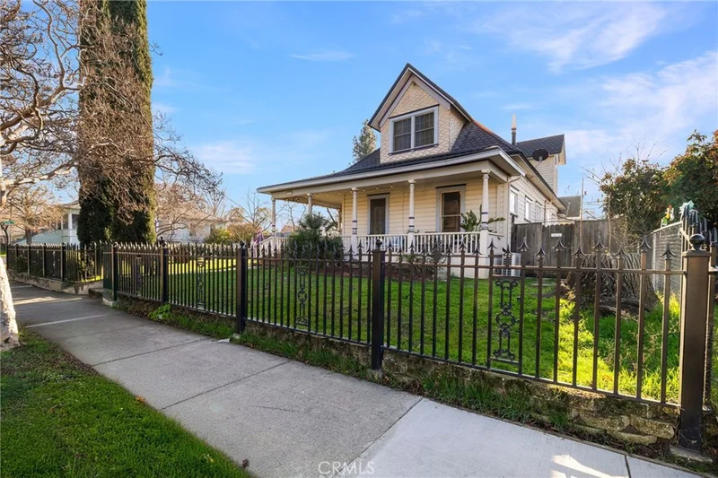 875 Montgomery Street, Oroville, CA 95965