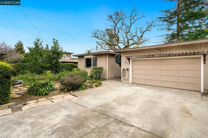 575 Midway Blvd, Novato, CA 94947