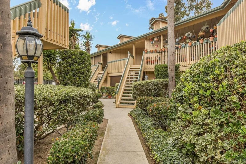4221 Bonita Road 16, Bonita, CA 91902
