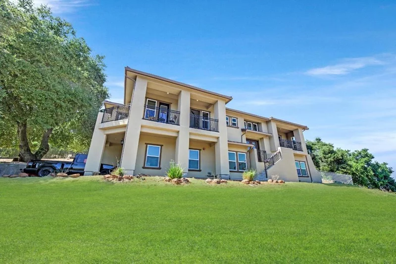 8735 Wild Iris Drive, Gilroy, CA 95020