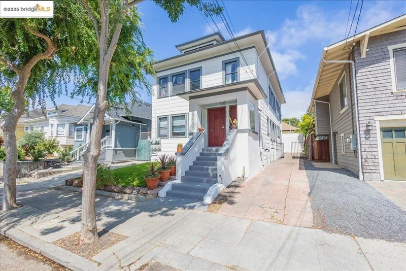 624 60th Street, Oakland, CA 94609