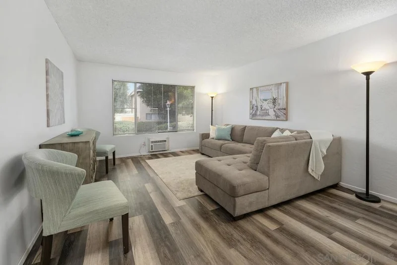4560 Maple Ave 124, La Mesa, CA 91941