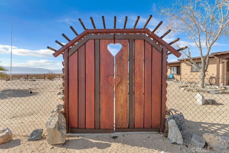 1226 Meldora Avenue, 29 Palms, CA 92277