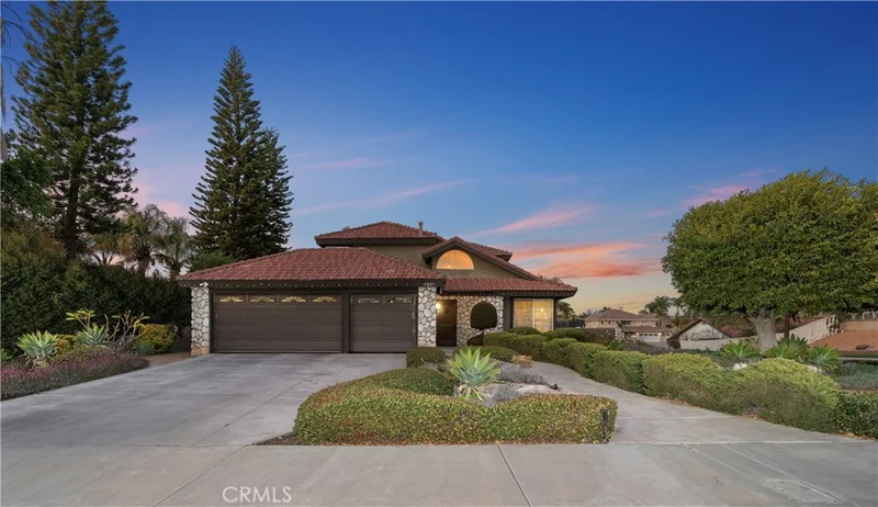 1227 Voltaire Drive, Riverside, CA 92506