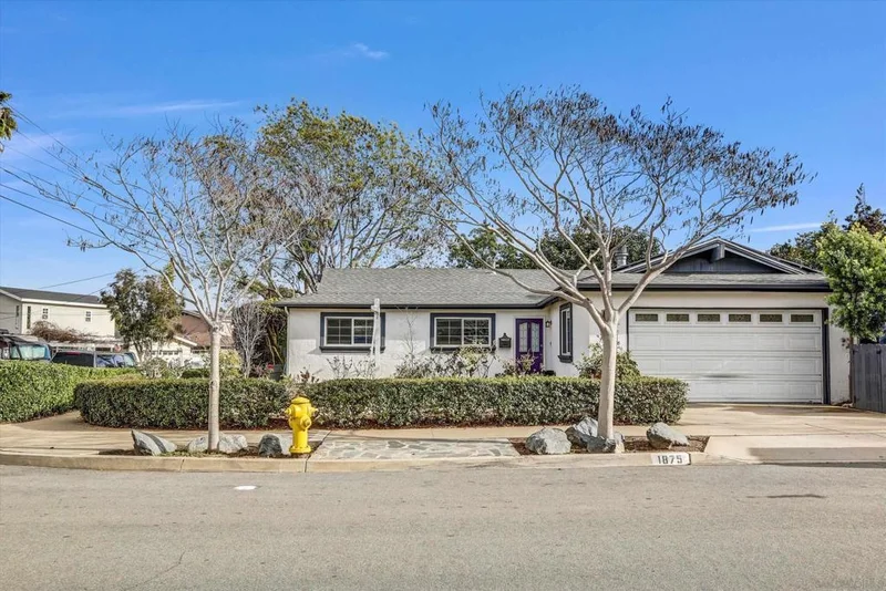 1875 Crandall Dr, San Diego, CA 92111