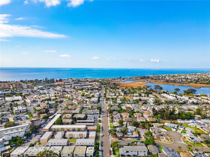 1024 Laguna Drive 11, Carlsbad, CA 92008