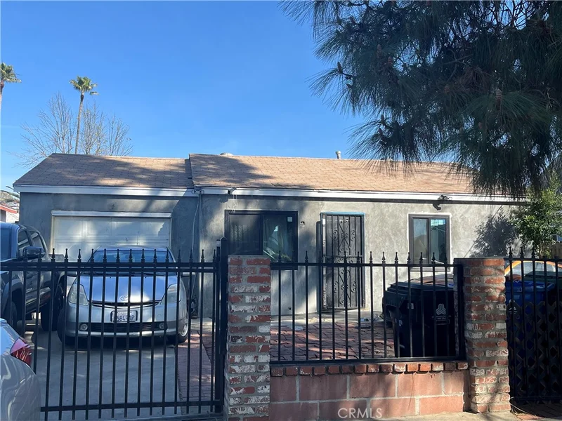 11222 Rincon Avenue, San Fernando, CA 91340