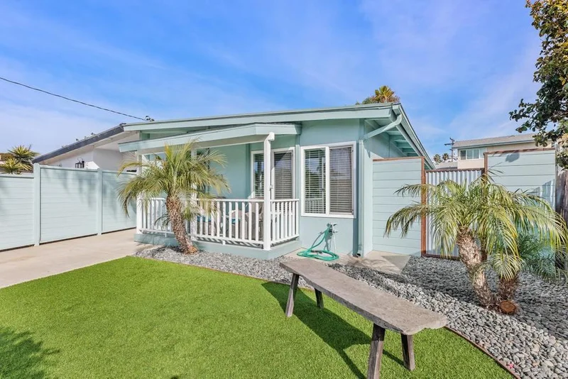 1253 Orkney, Cardiff By The Sea, CA 92007