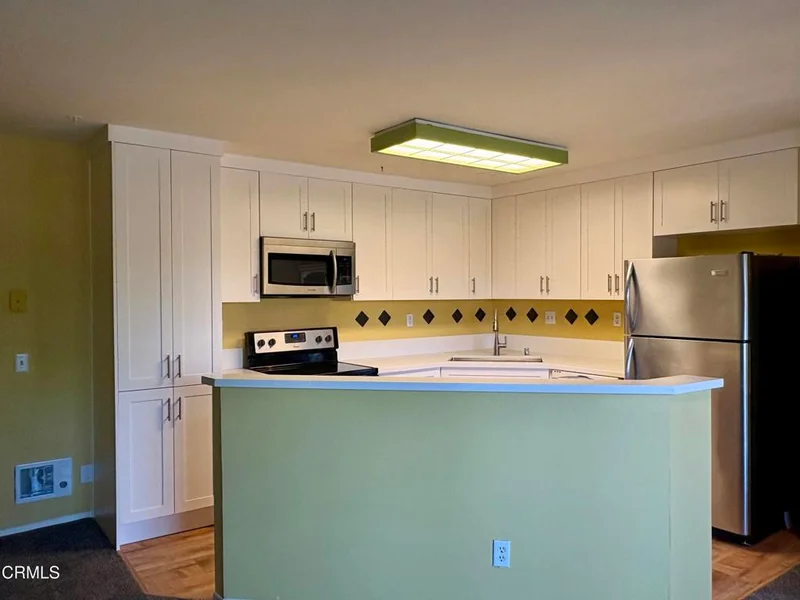 2713 Antonio Drive 104, Camarillo, CA 93010