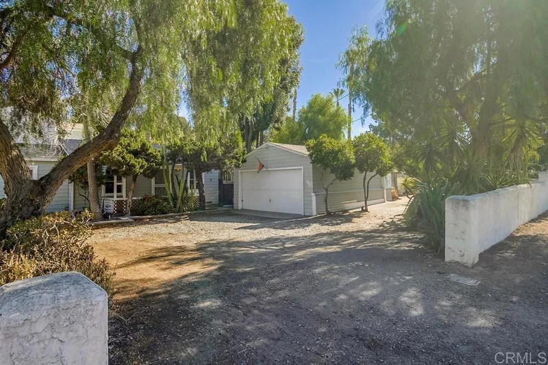 8525 Fanita Drive, Santee, CA 92071