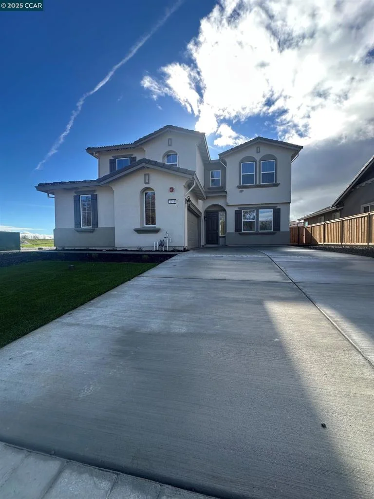 1253 Purple Lupine Road, West Sacramento, CA 95691