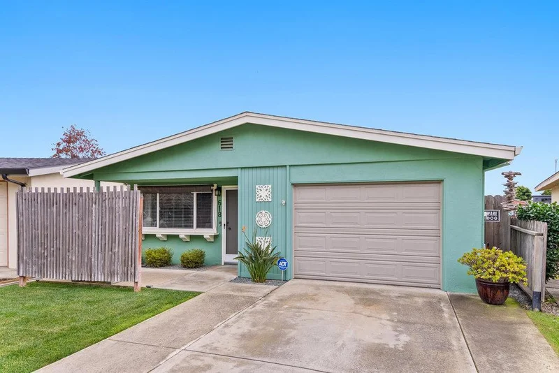 618 Ester Way, Watsonville, CA 95076