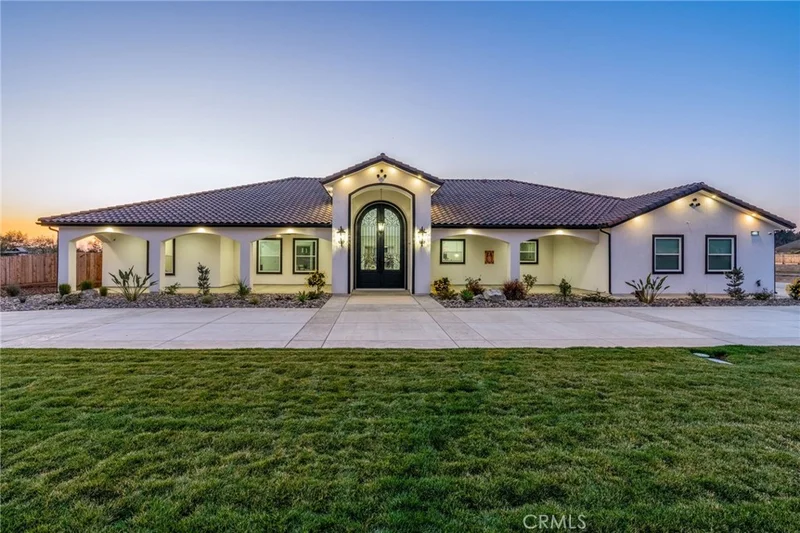 611 S. Anderson Road, Exeter, CA 93221