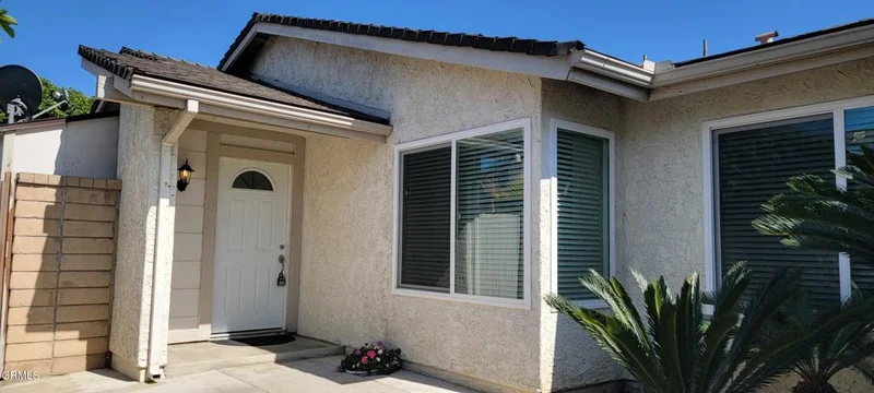 854 Creekside Circle, Camarillo, CA 93012