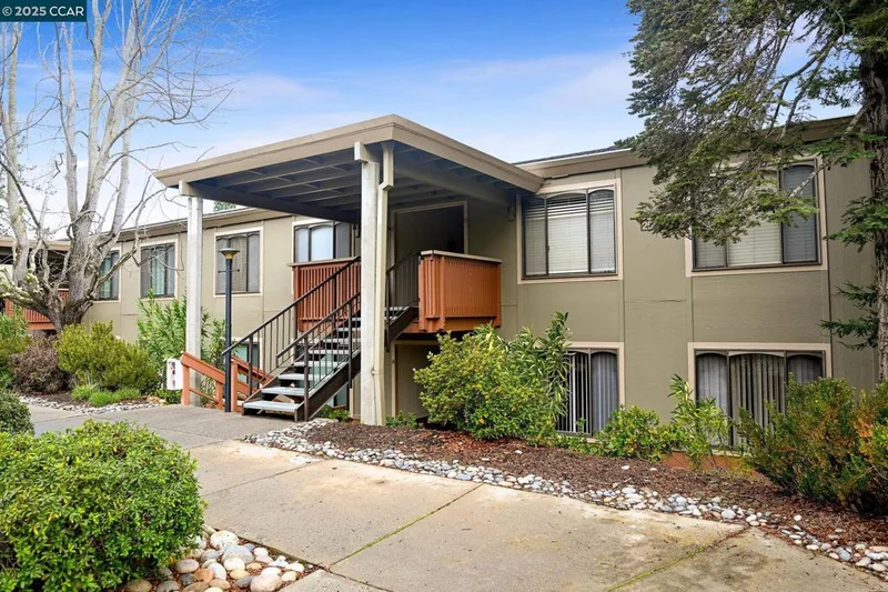 2601 Pine Knoll 16, Walnut Creek, CA 94595