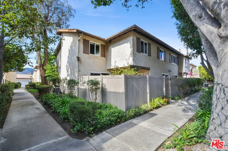 10341 Canoga Avenue 19, Chatsworth, CA 91311