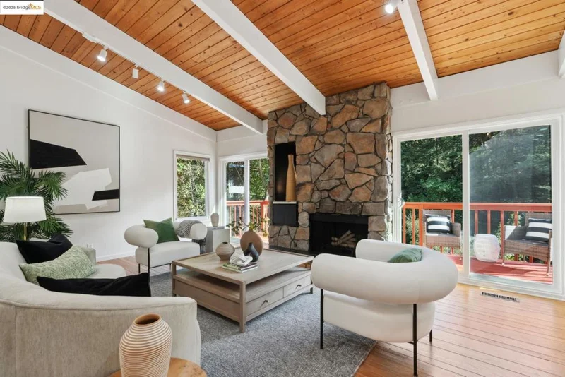 2755 Chelsea Drive, Oakland, CA 94611