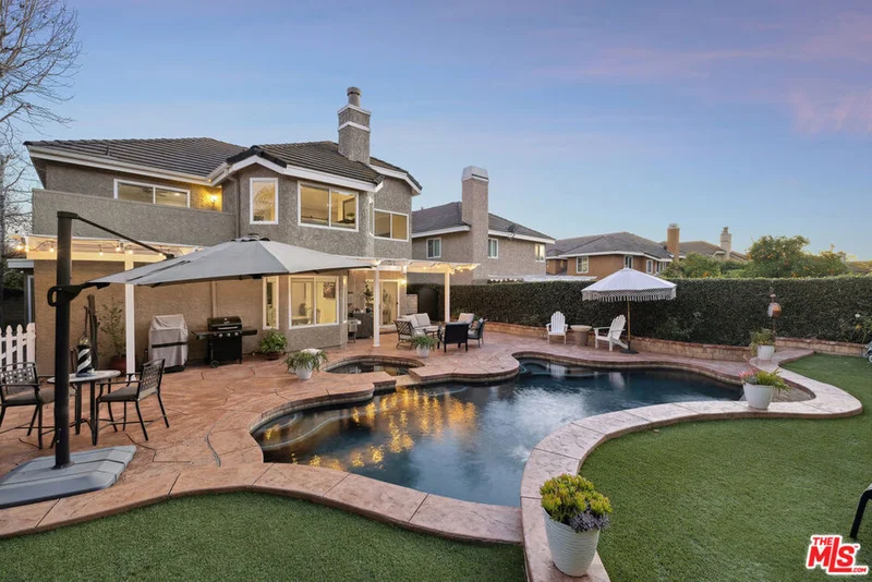 30001 Trail Creek Drive, Agoura Hills, CA 91301