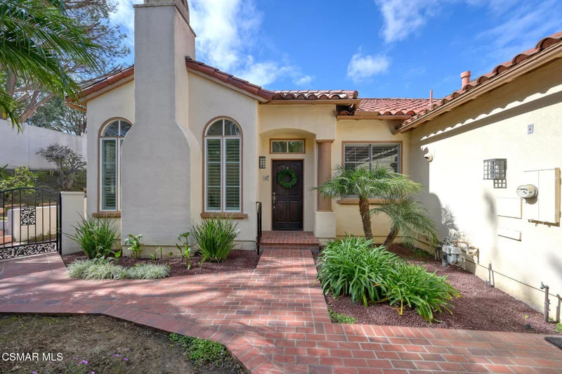 1188 Corte Riviera, Camarillo, CA 93010
