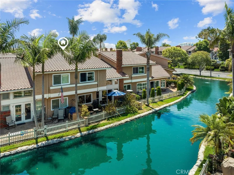 7885 Seawall Circle, Huntington Beach, CA 92648