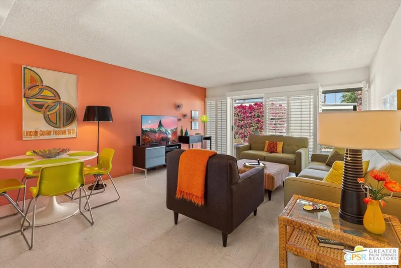 1881 S Araby Drive 25, Palm Springs, CA 92264