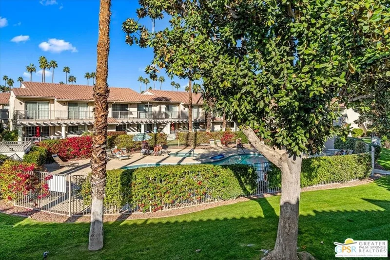 2701 E Mesquite Avenue Y126, Palm Springs, CA 92264